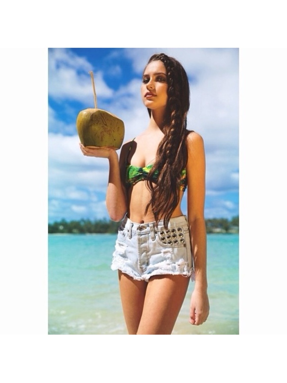 Runway Dreamz Studded Light Wash Frayed Women's Denim Shorts